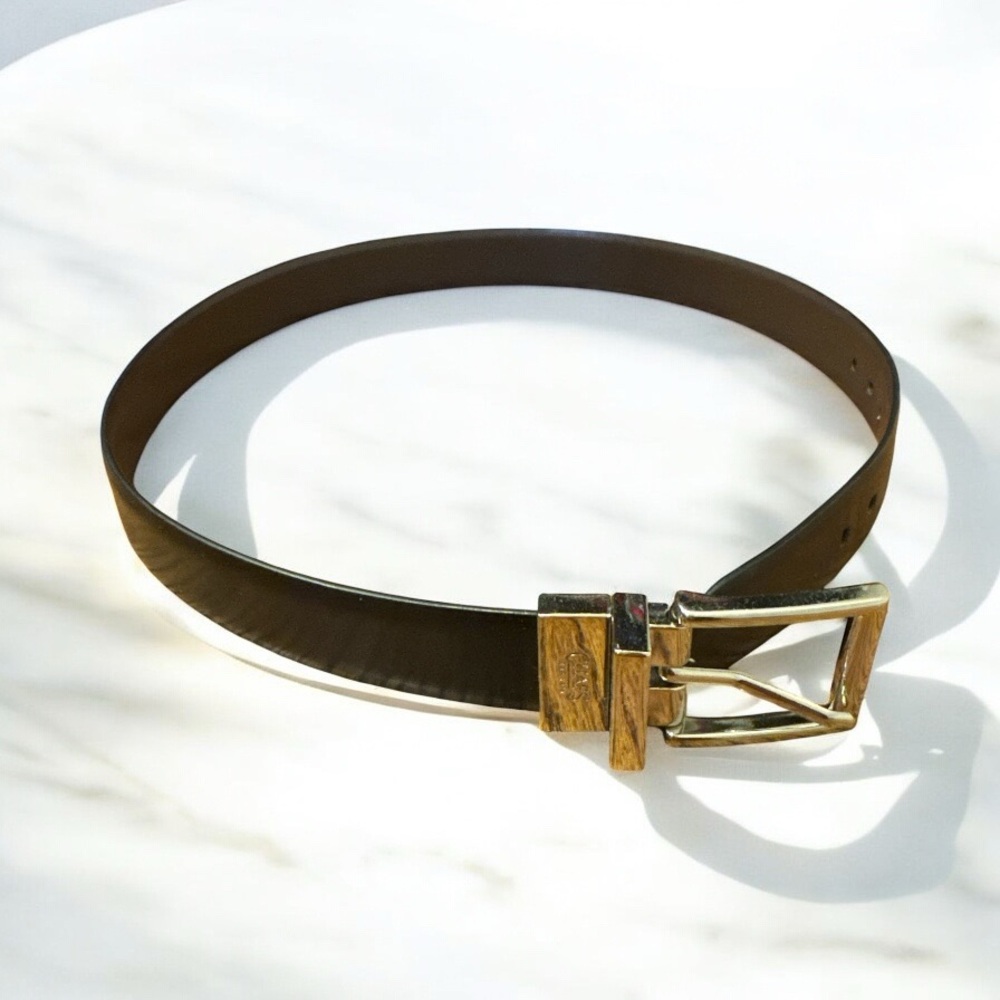 Chaps, black and brown reversible belt in size M 26-28